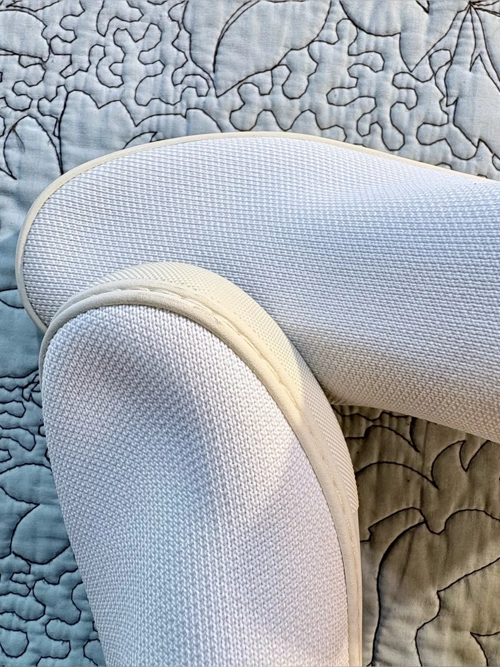 💥Rothy’s The Chelsea White Knit Slip-On Sneaker Boots Women’s Sz 6.5🧡